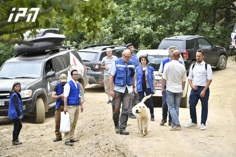 Наблюдательная миссия ЕС – Постоянная концентрация вооруженных лиц у административной пограничной линии представляет риск для стабильности